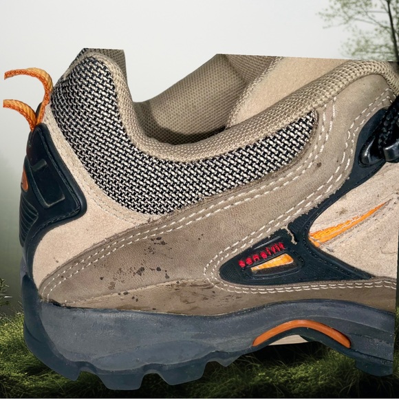 SALOMON Vintage YS8 643001 Contagrip Hiking Trail Shoes Brown Leather Men’s 7 - Picture 6 of 11